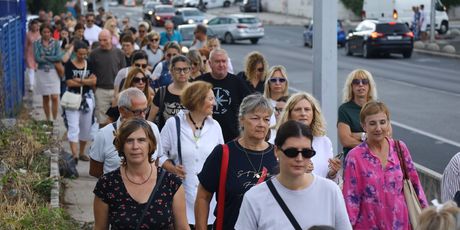 Splićani prosvjeduju zbog broda punog azbesta u Brodosplitu - 15