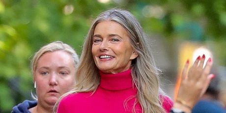 Paulina Porizkova - 9