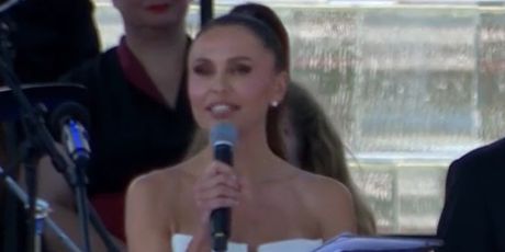 Mila Horvat na mimohodu