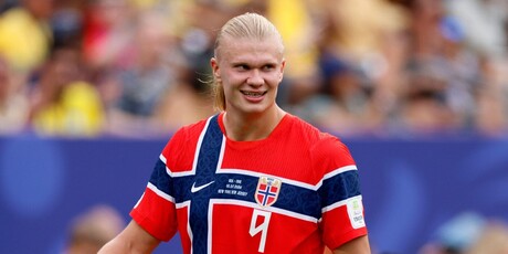 Erling Haaland - 8