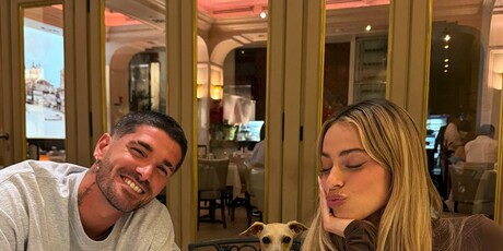 Tini Stoessel - 5