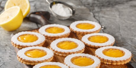 Lemon curd možete dodati i keksima