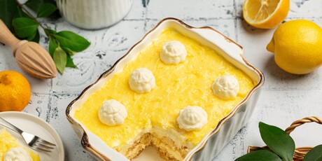 Lemon curd može biti krema za razne kolače