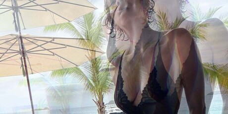 Halle Berry - 2