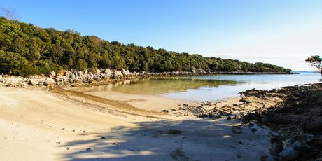 Plaža Lipanj, Punta Križa, Otok Cres