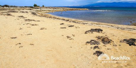 Plaža Škrpinica, Vir