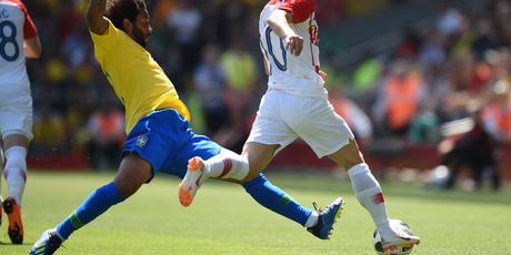 Luka Modrić protiv Brazila (Foto: AFP)