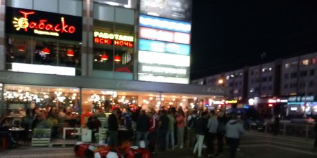 Hrvatski navijači u Kalinjingradu (GOL.hr)