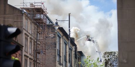 Požar koji je 2014. zahvatio Školu za umjetnost u Glasgowu (Foto: AFP)