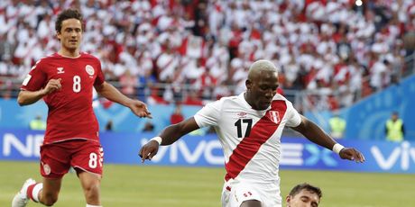 Peru - Danska (Foto: AFP)