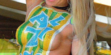 Brazilske navijačice (Foto: AFP)