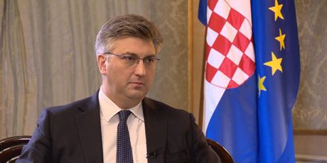 Mislav Bago intervjuirao premijera Andreja Plenkovića (Foto: Dnevnik.hr) - 1