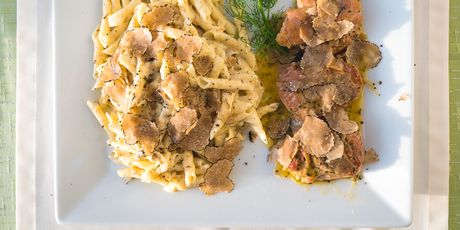 Fuži u umaku od tartufa uz svinjeći lungić, Pod Voltom