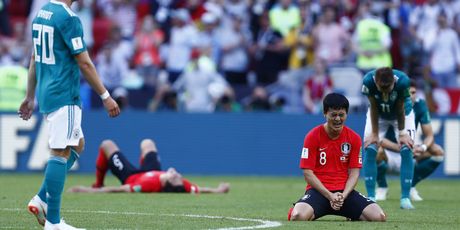 Kraj utakmice Koreja - Njemačka (Foto: AFP)