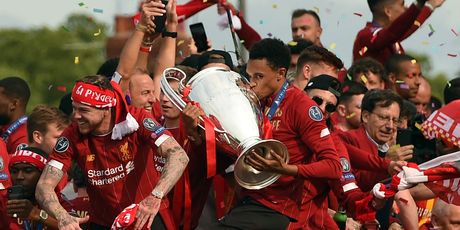 Doček Liverpoola (Foto: AFP)