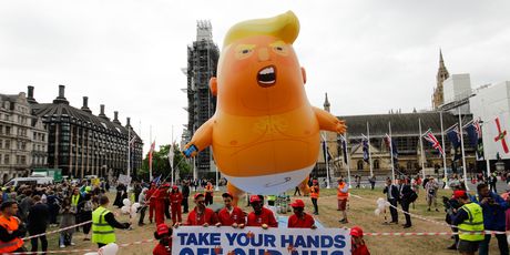 Prosvjed protiv Donalda Trumpa u Londonu (Foto: AFP) - 2