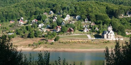 Mavrovo