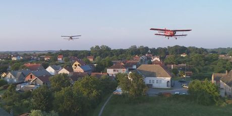 Avioni zaprašivali protiv komaraca (Foto: Dnevnik.hr) - 1