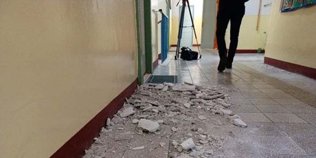 Oštećena škola u Vrpolju - 2