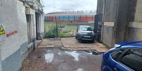 Hampden Park sa sporedne ulice