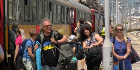 Stigao prvi vlak sa češkim turistima - 4