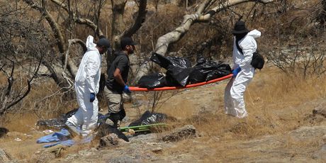 Meksičke vlasti pronašle su 45 vreća s dijelovima tijela izvan Guadalajare - 4