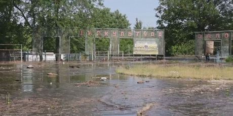 Uništena brana u Ukrajini - 4