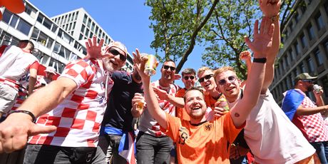 Hrvatski navijači u Rotterdamu