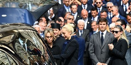 Pogreb Silvija Berlusconija - 2