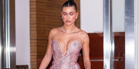 Hailey Bieber - 3