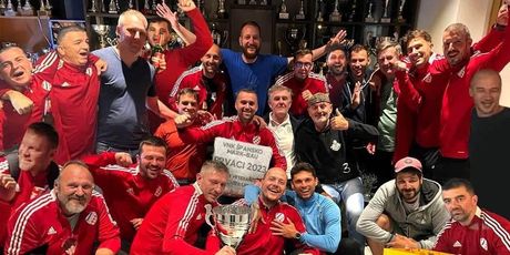 Veterani Španskog slave naslov prvaka s obiteljima na terenu NK Špansko