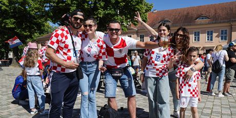 Hrvatski navijači u Neuruppinu