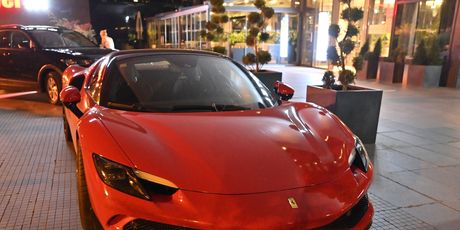 Ferrari kojim se vozi Stjepo Bartulica