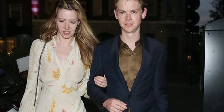 Talulah Riley i Thomas Brodie-Sangster - 3