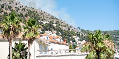 Požar iznad Dubrovnika - 1
