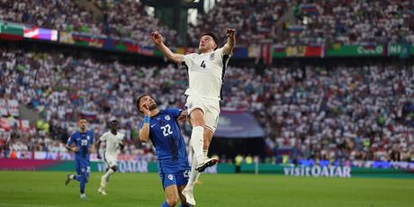 Declan Rice i Adam Gnezda Čerin