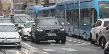 Zastoj tramvaja u Vlaškoj zbog nestanka struje - 3