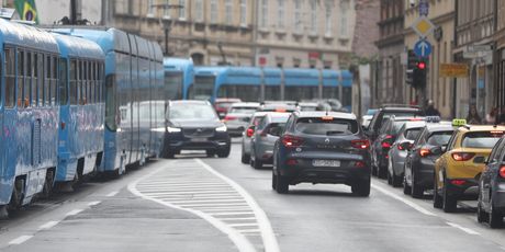 Zastoj tramvaja u Vlaškoj zbog nestanka struje - 4