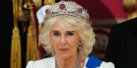 Kraljica Camilla - 3