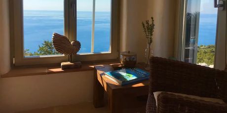 Kuća od prirodnog kamena na Visu, Airbnb - 6