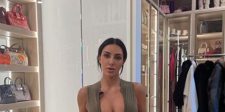 Kim Kardashian - 3