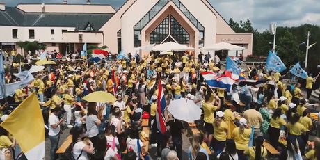 In Magazin: Antunovski hod mladih - 10