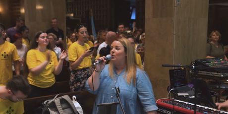 In Magazin: Antunovski hod mladih - 12