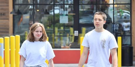 Vivienne i Knox Jolie-Pitt - 2