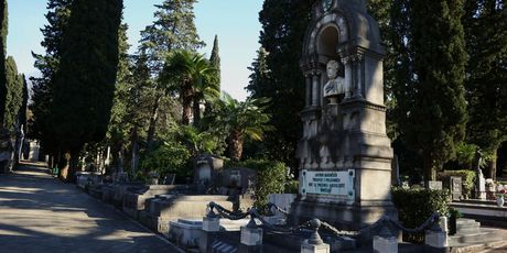 Groblje Kozala, Rijeka