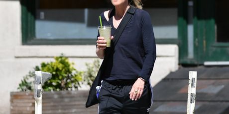 Helen Hunt - 3