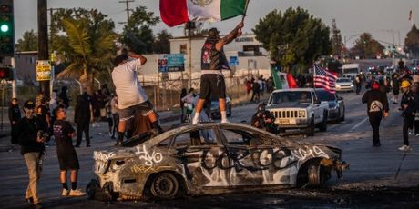 Prosvjed na ulicama Los Angelesa