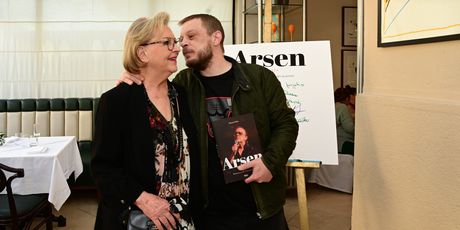 Gabi Novak i Matija Dedić - 8