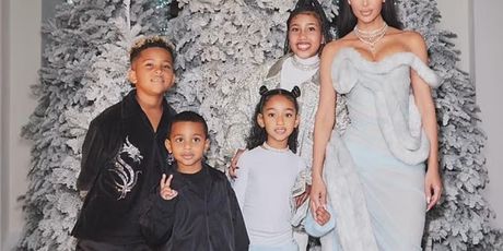 Kim Kardashian s djecom - 5