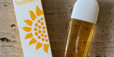 Elizabeth Arden Sunflowers